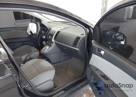 2010 Nissan Sentra 2.0Sr из США, поврежденный, VIN 3N1AB6APXAL695804